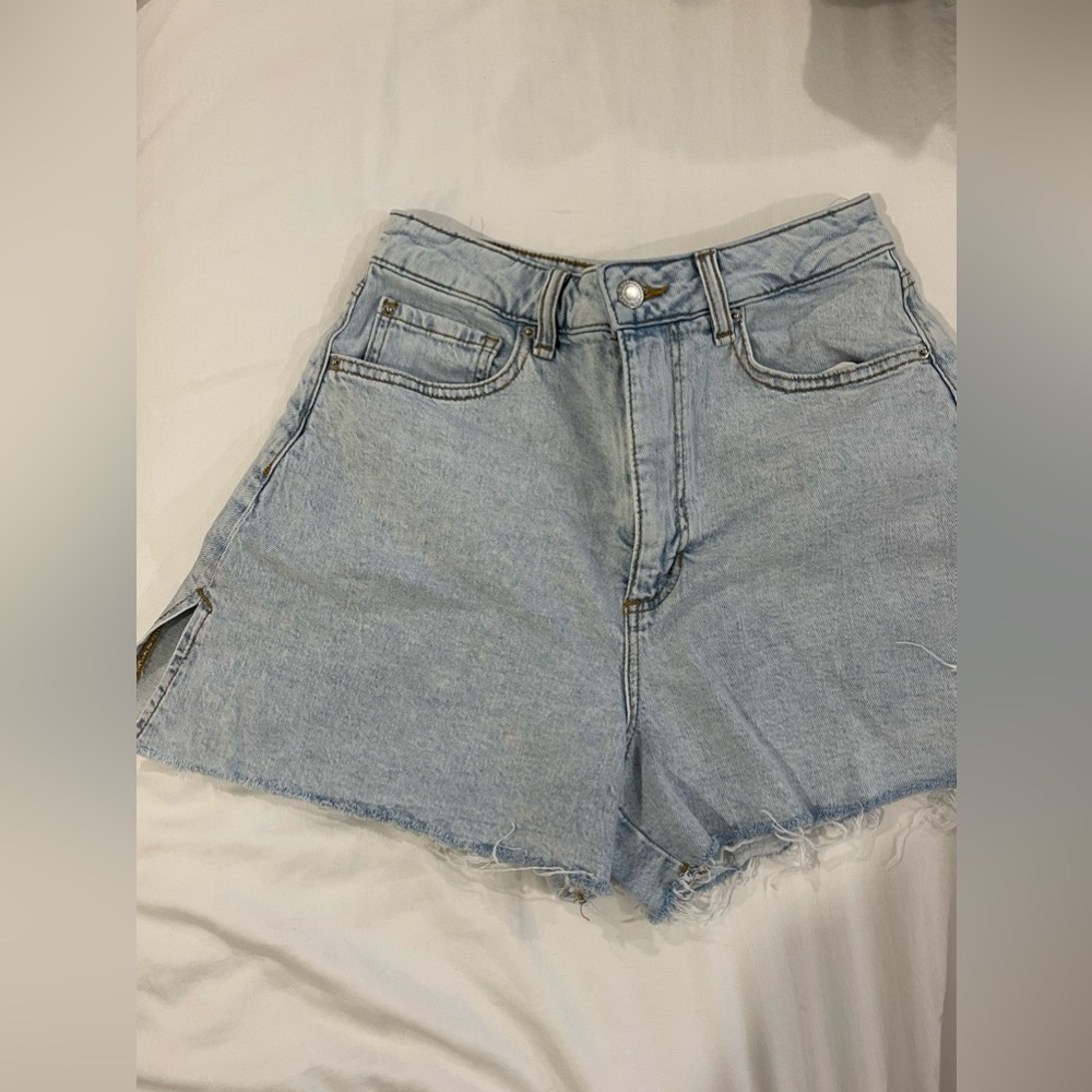 NEW Weworewhat Light Blue High Rise Boyfriend Short